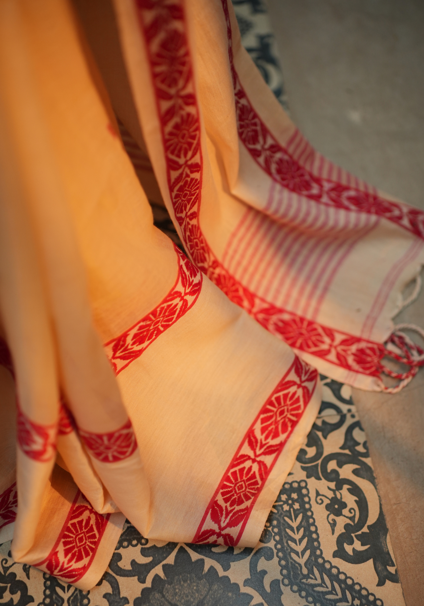 CHANDAN SINDUR SARBAJAYA SAREE
