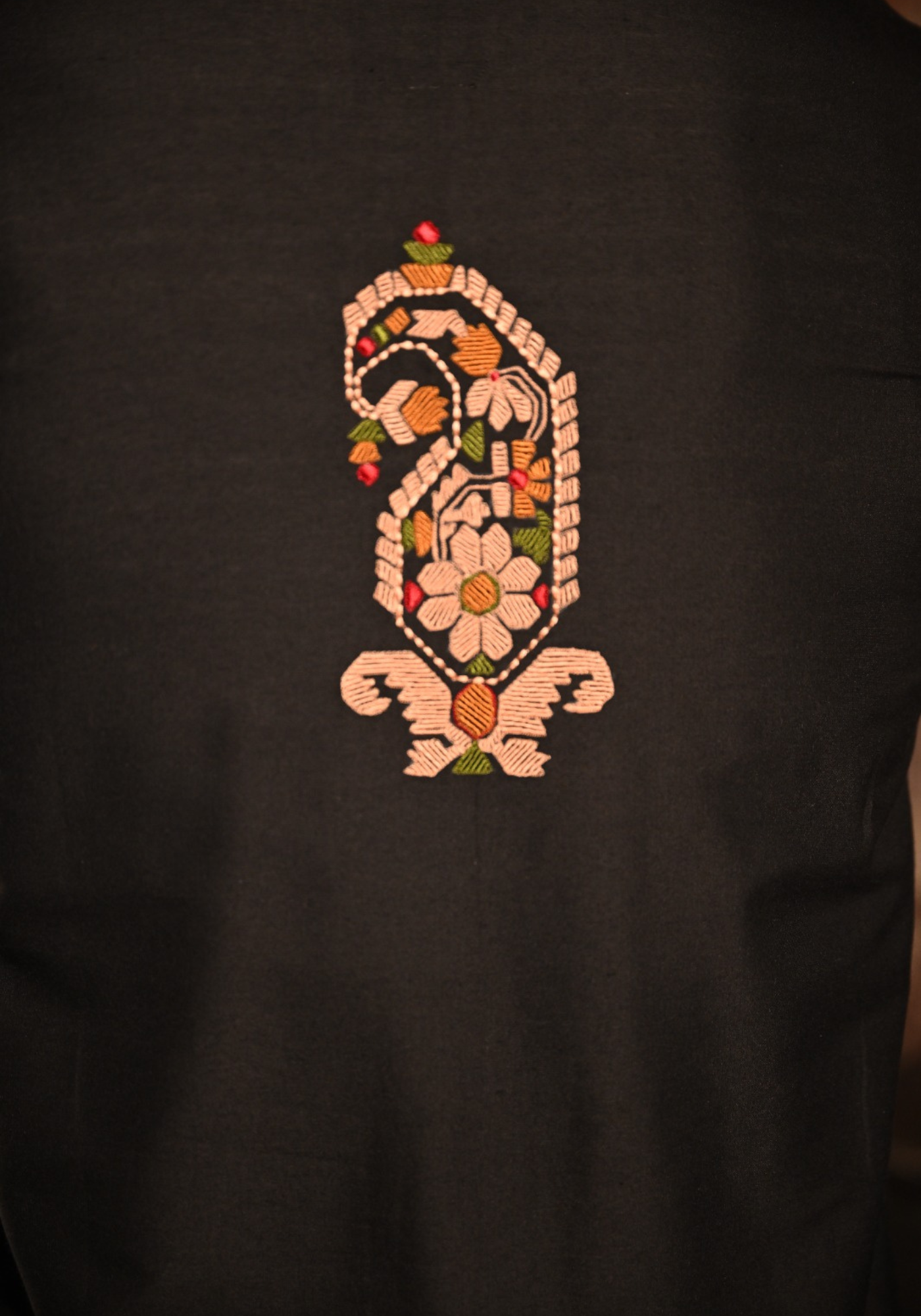 SHANAI JAMDANI PAISLEY BLACK KURTA