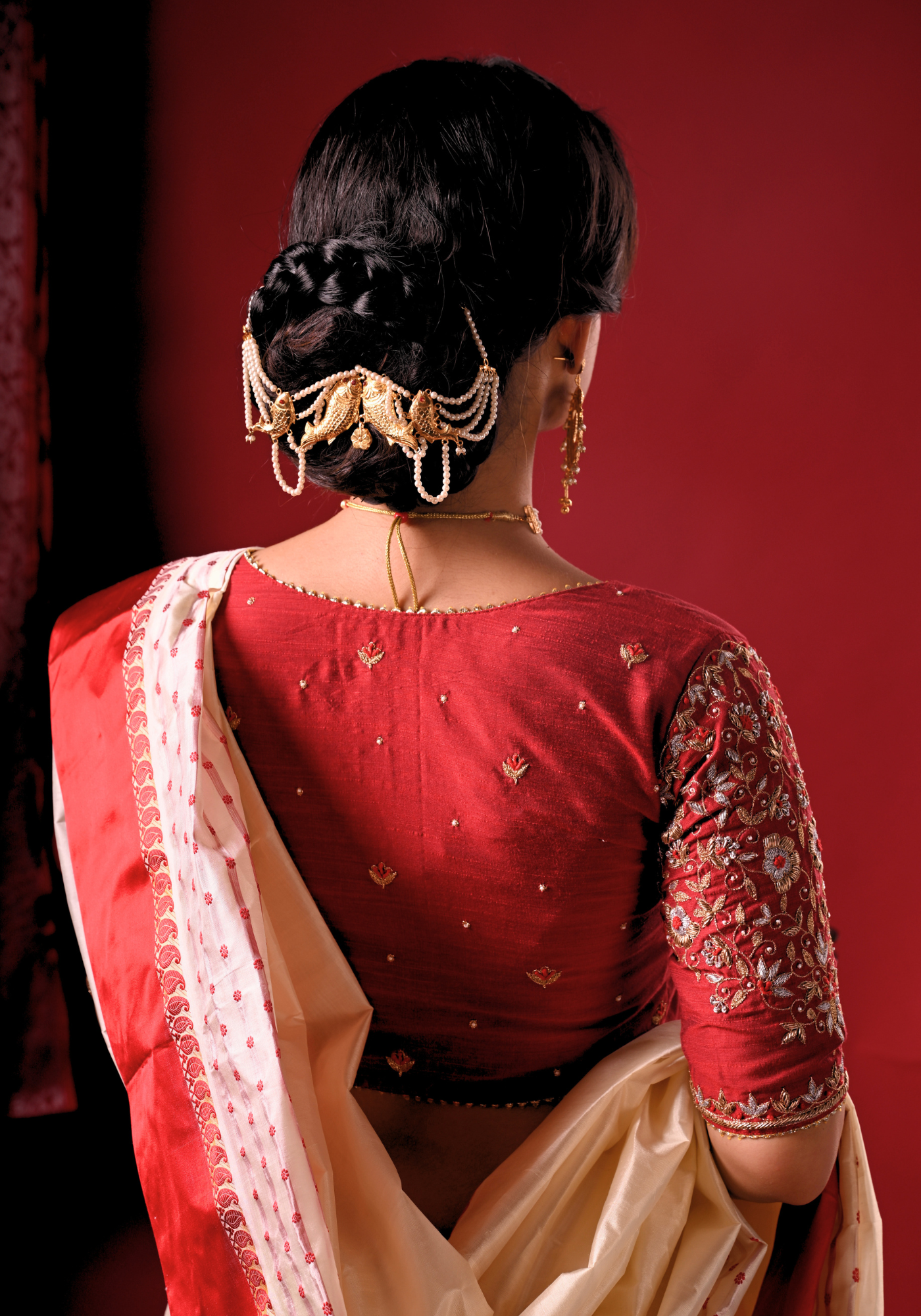 ROKTO SHUBHRA GOROD SILK SAREE