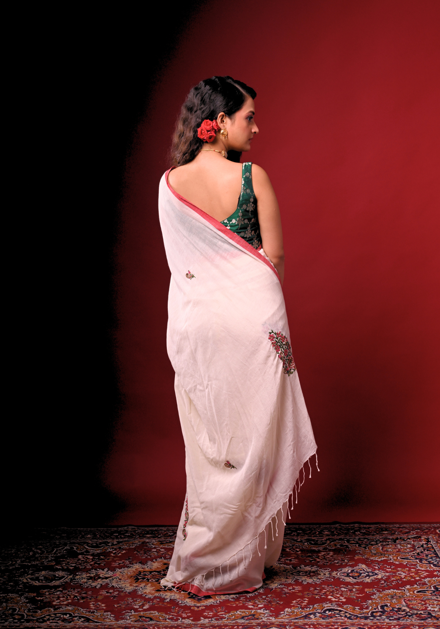 PANNA SLEEVELESS BROCADE BLOUSE