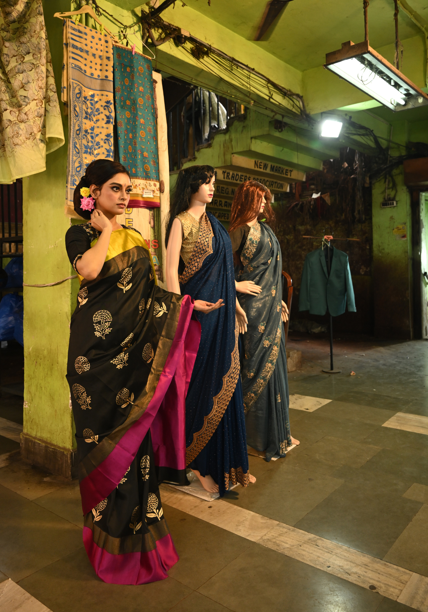 BLACK MARIGOLD GOROD SAREE