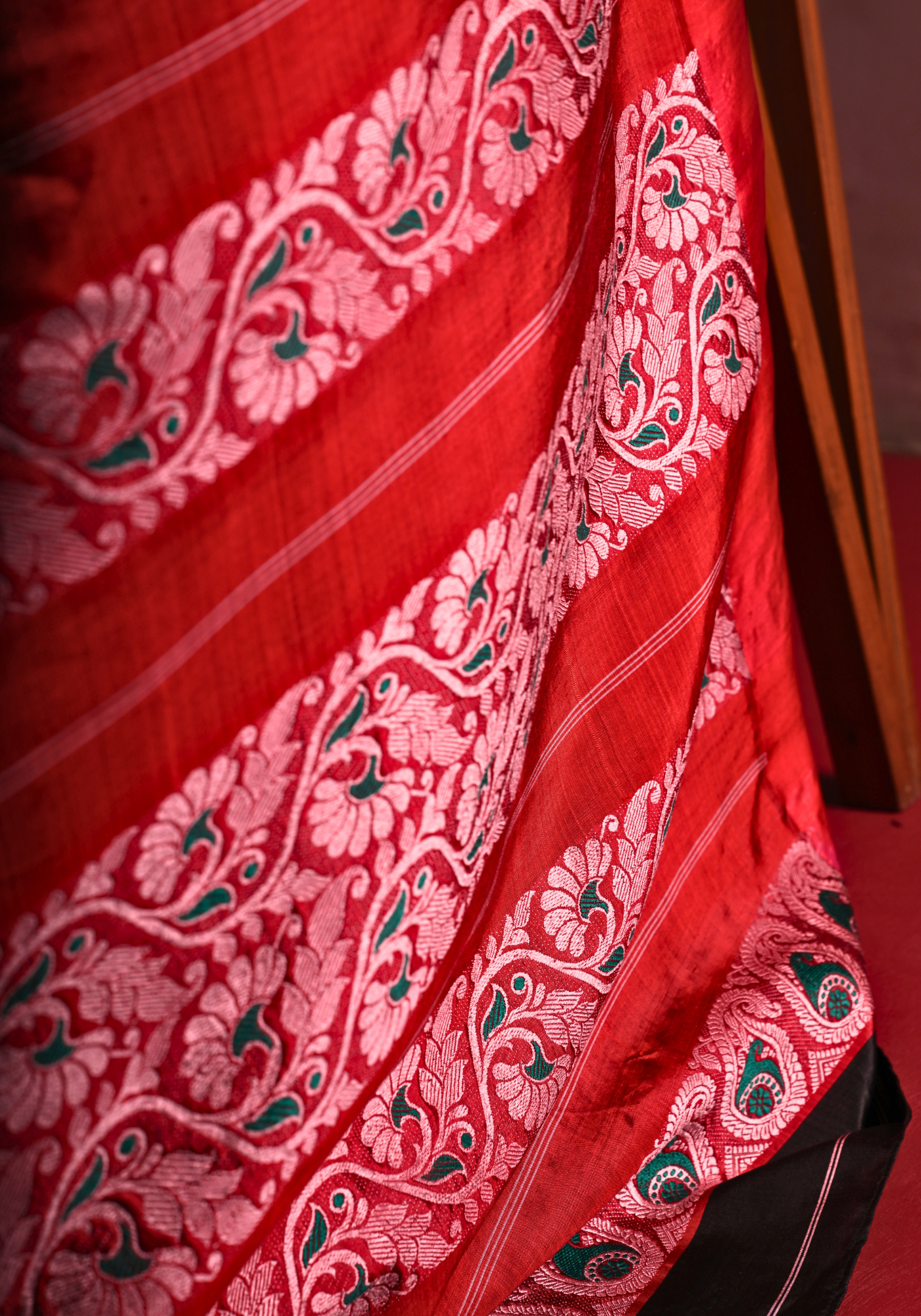 KRISHNAKALI GOROD SILK SAREE