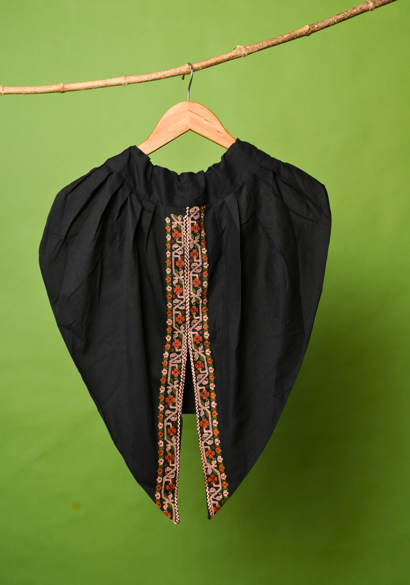 SHANAI JAMDANI KAAJ KURTA DHUTI SET