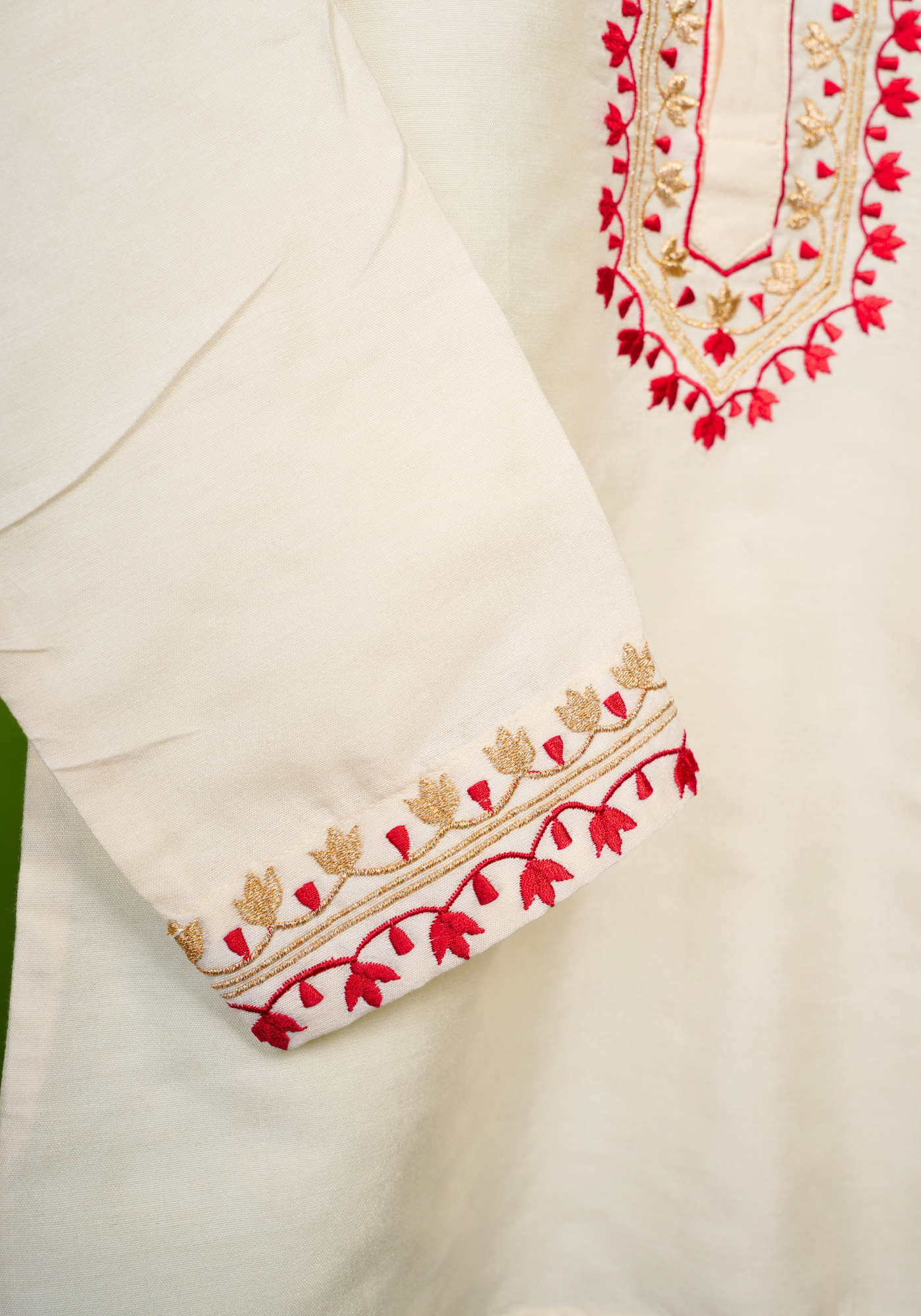 WHITE NOTUN JAMDANI KAJ KURTA DHUTI SET