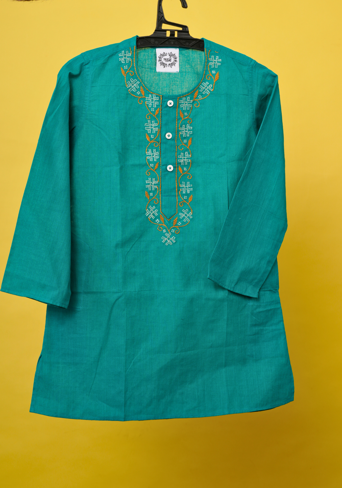 PANNA KURTA DHUTI SET