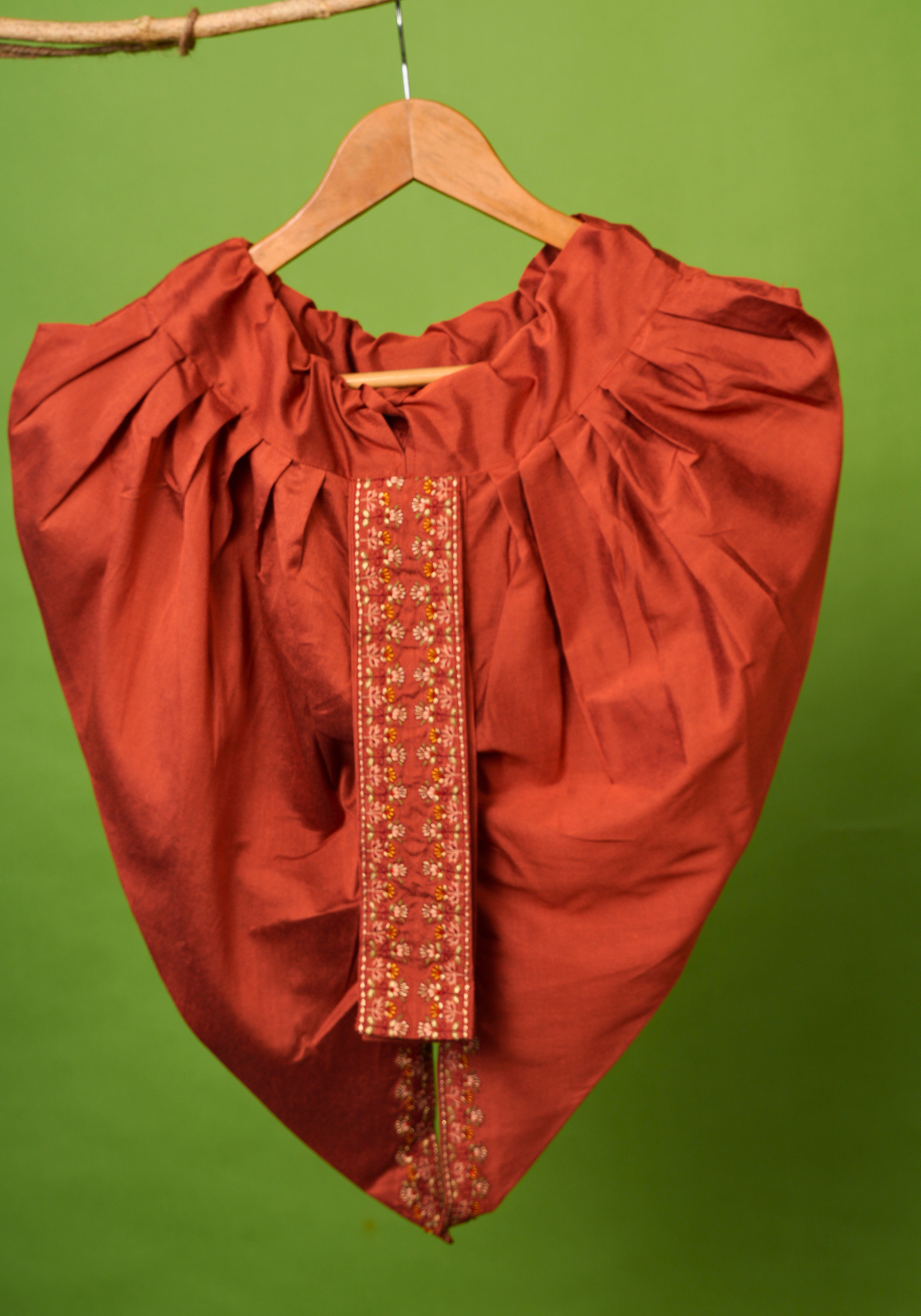 SAPTAPADI NEET BOR KURTA DHUTI SET
