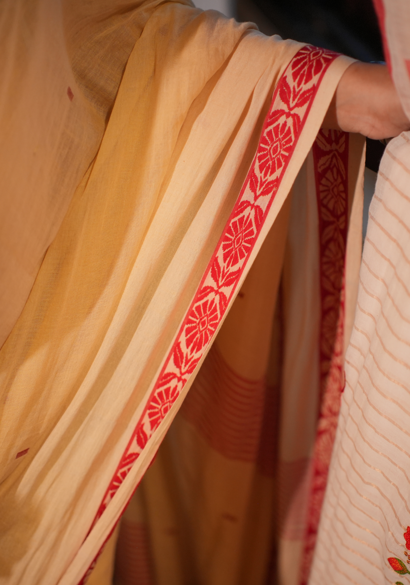 CHANDAN SINDUR SARBAJAYA SAREE