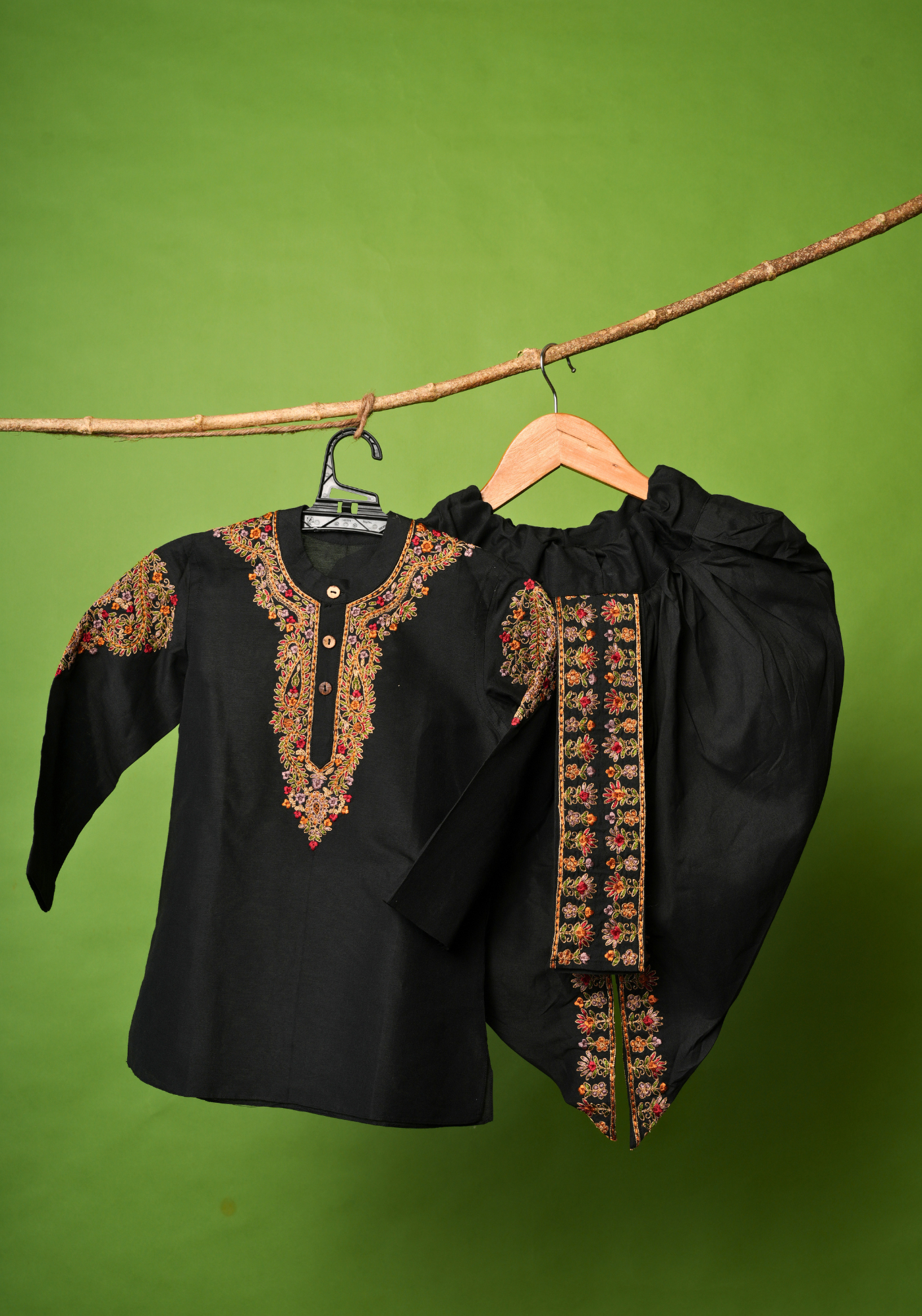 KASHMIRI SHAWL KURTA DHUTI SET