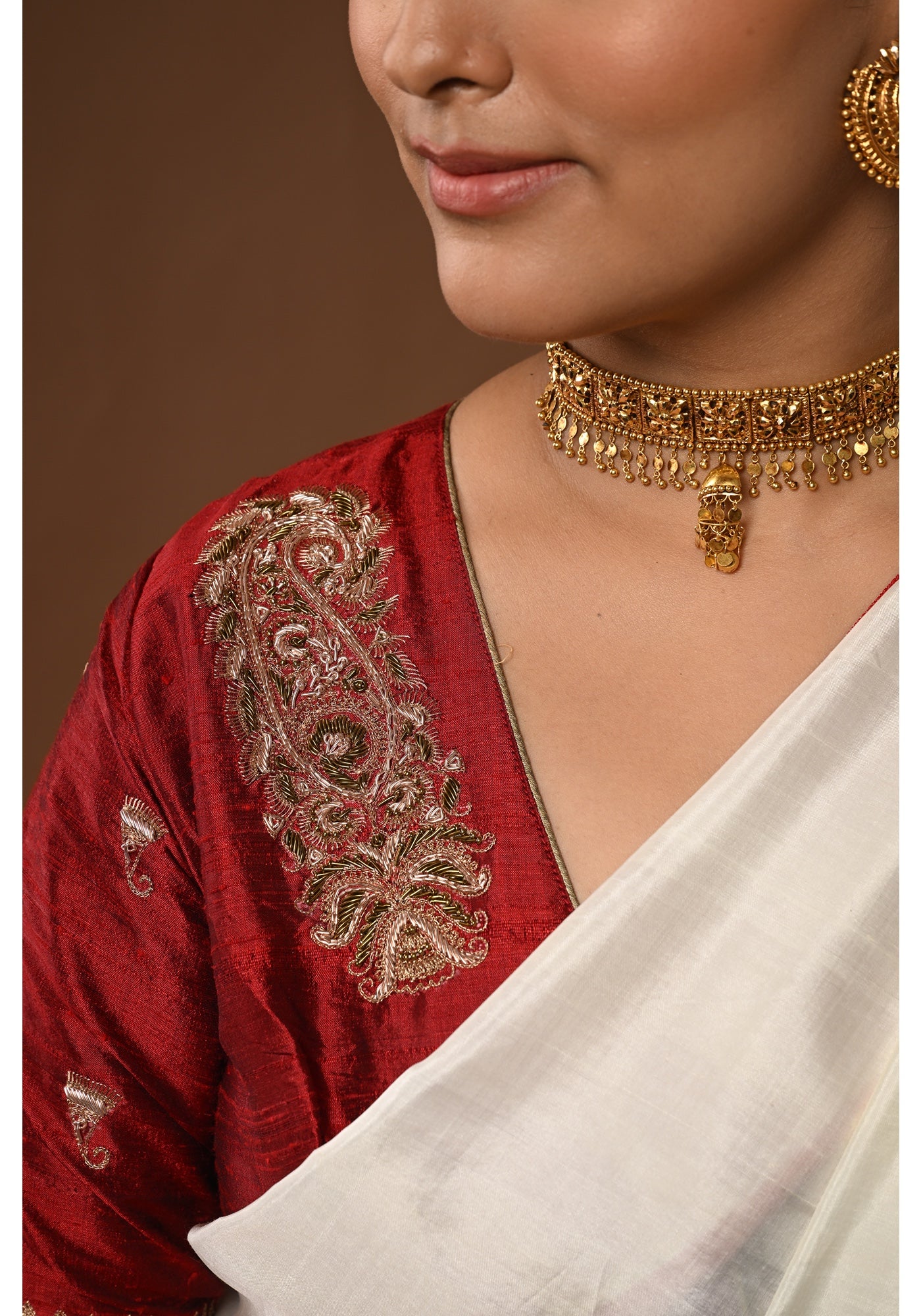 MAROON SHOULDER PAISLEY BLOUSE