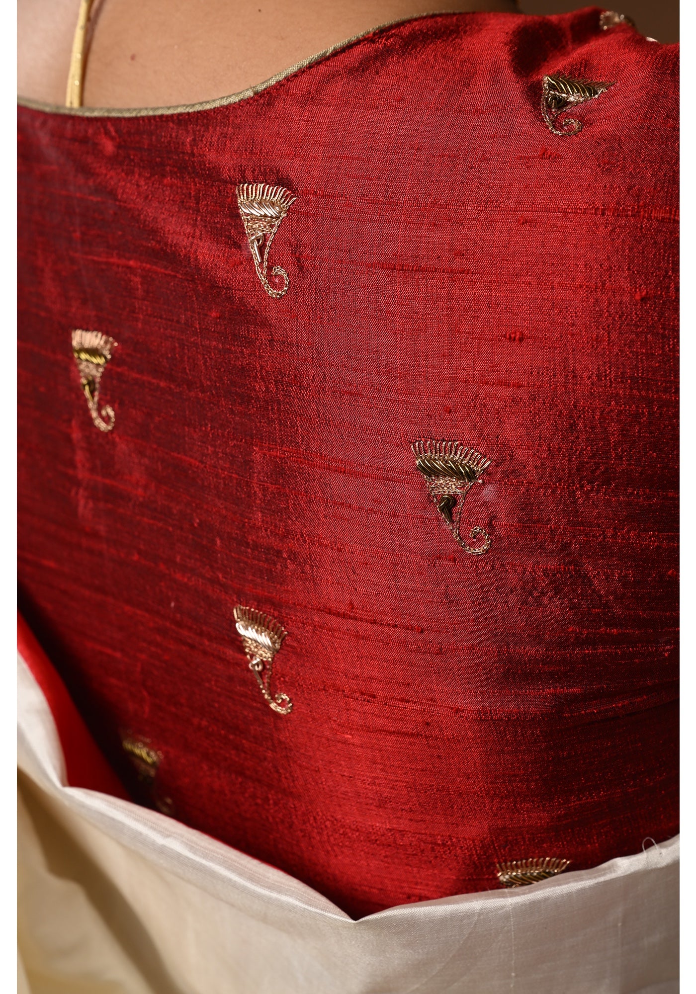 MAROON SHOULDER PAISLEY BLOUSE