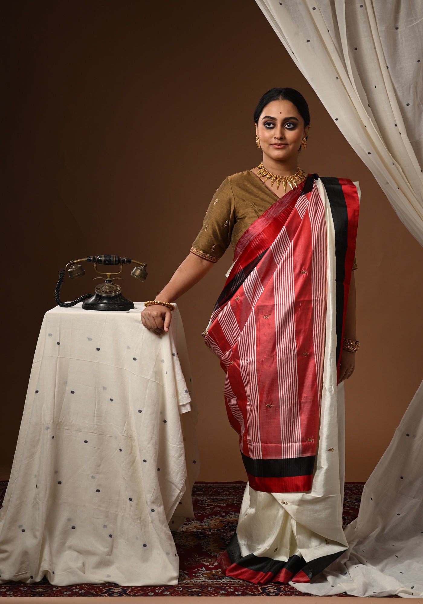 MATTE GOLD BIG BALUCHARI KOLKA BLOUSE