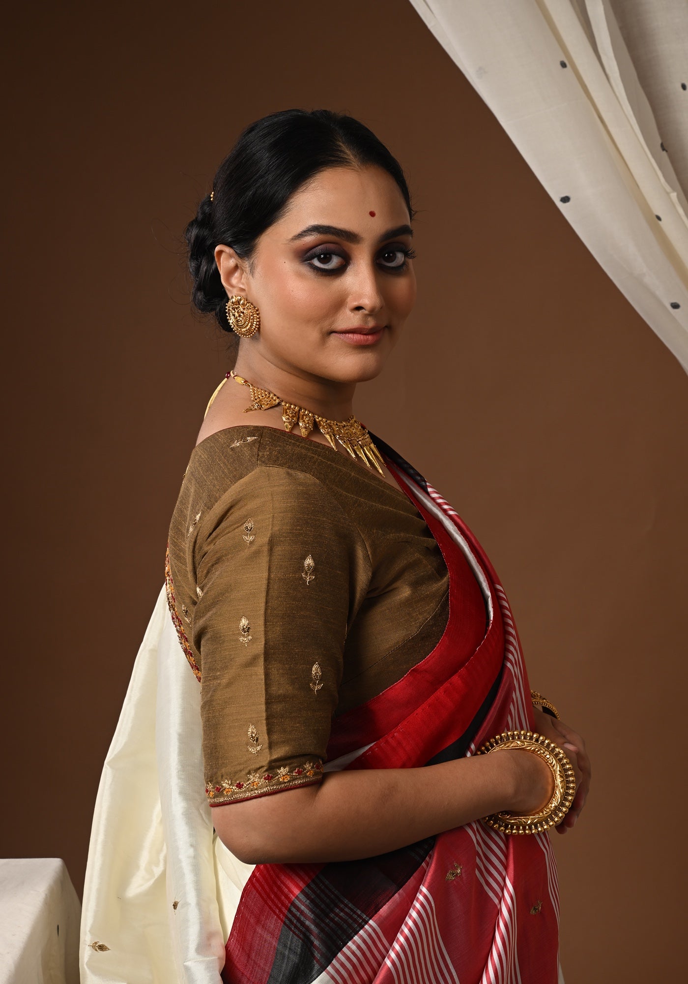 MATTE GOLD BIG BALUCHARI KOLKA BLOUSE