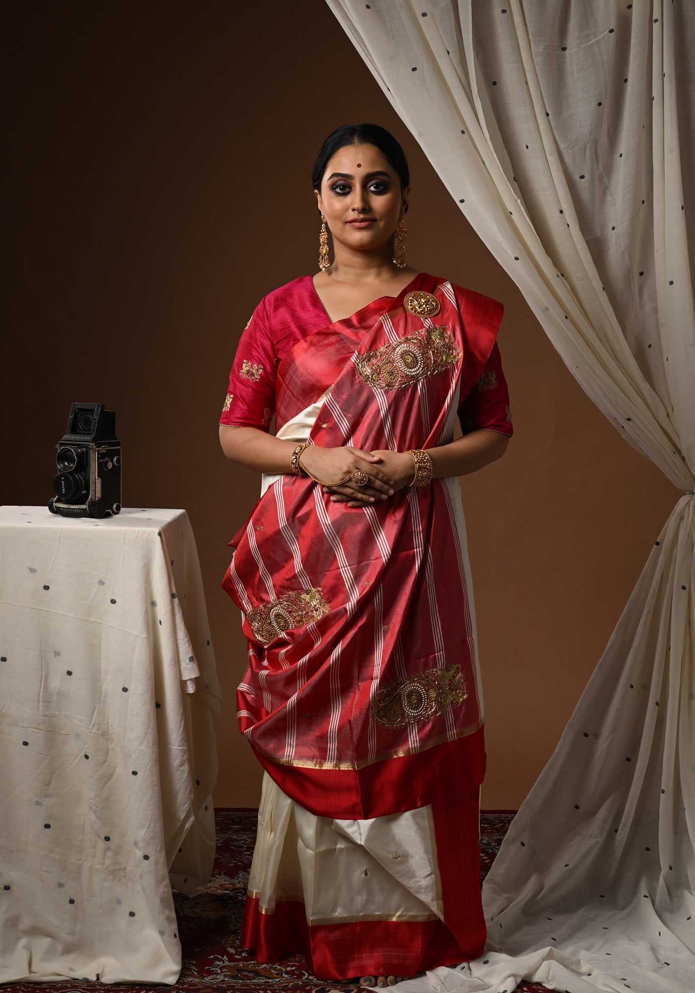 RANI JORA MAYUR BLOUSE